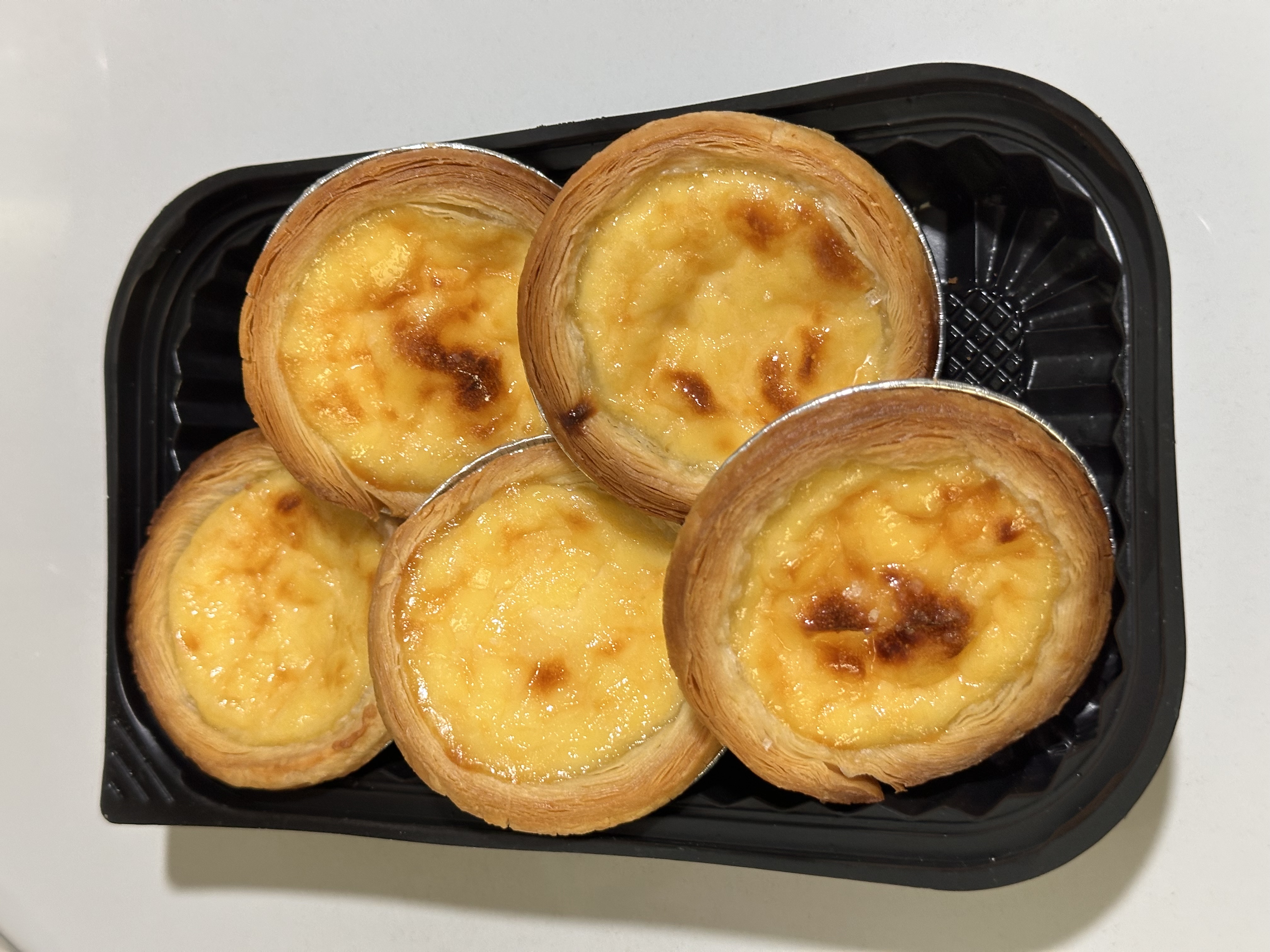 Tart trứng